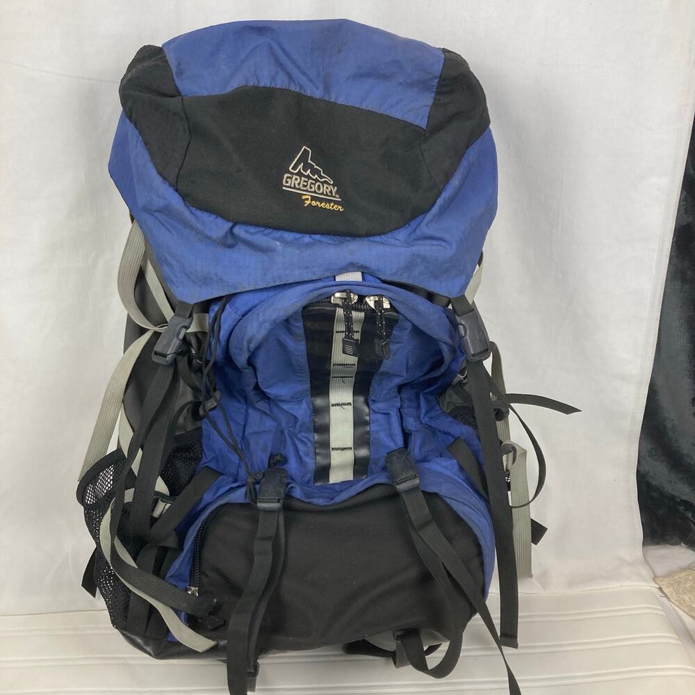 Gregory Forester Hiking Backpack M Blue Black Internal Frame Camp Trekking USA